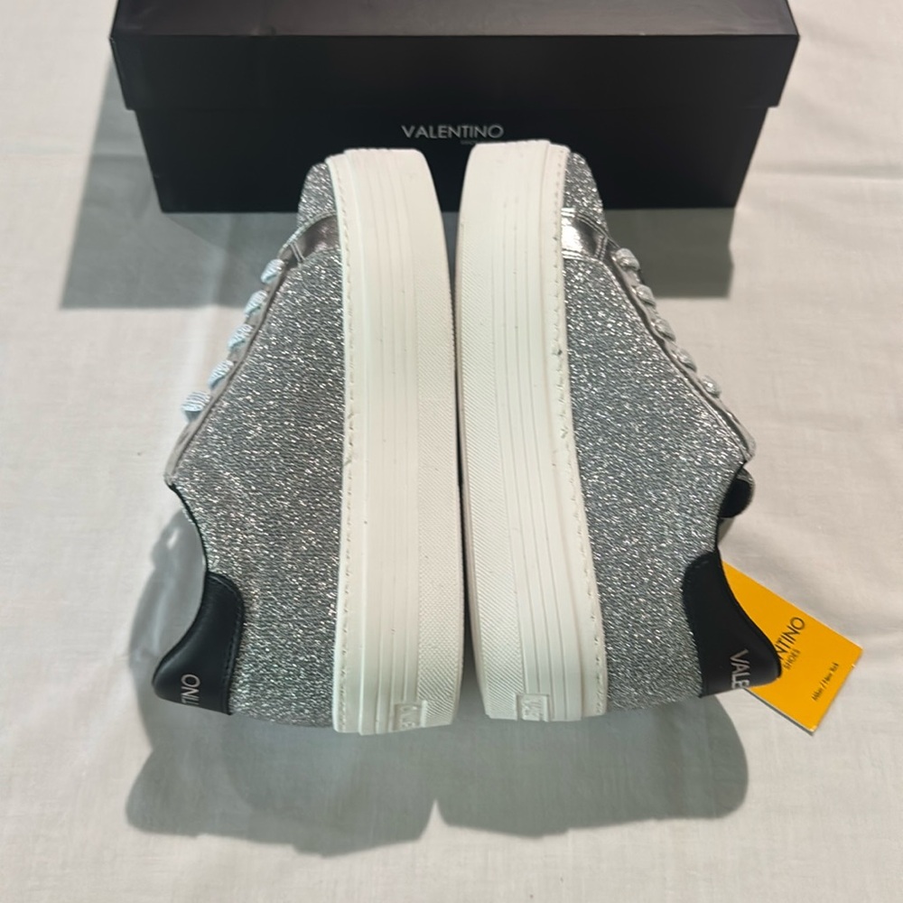 Valentino By Mario Valentino Sela Silver Asst Sizes new - Picture 3 of 6